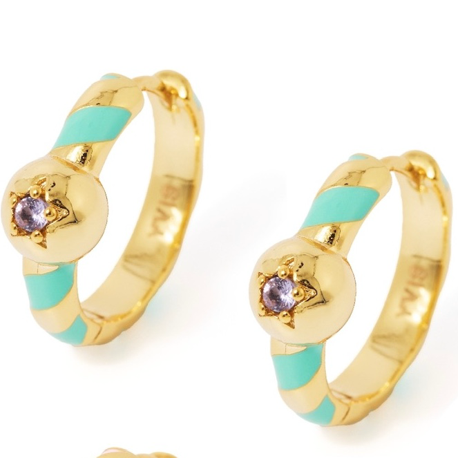 YVIS Wonder Hoop Brass Earring - YVIS X HAPPY SUNDAY hover