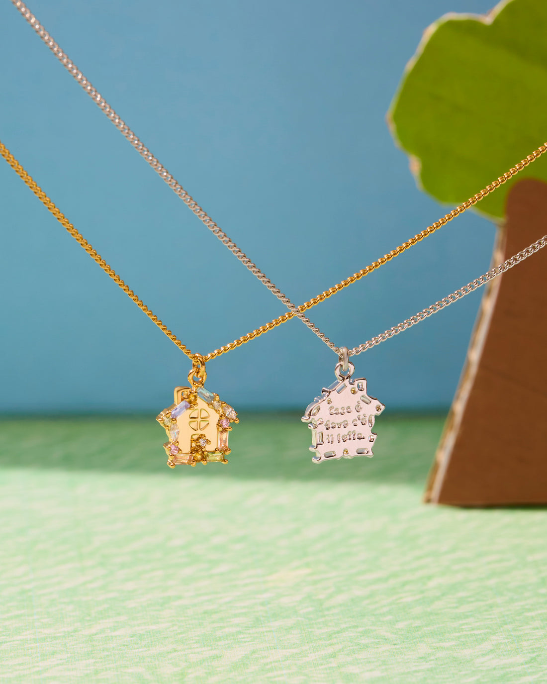 YVIS Front Porch Brass Necklace - Casa Collection
