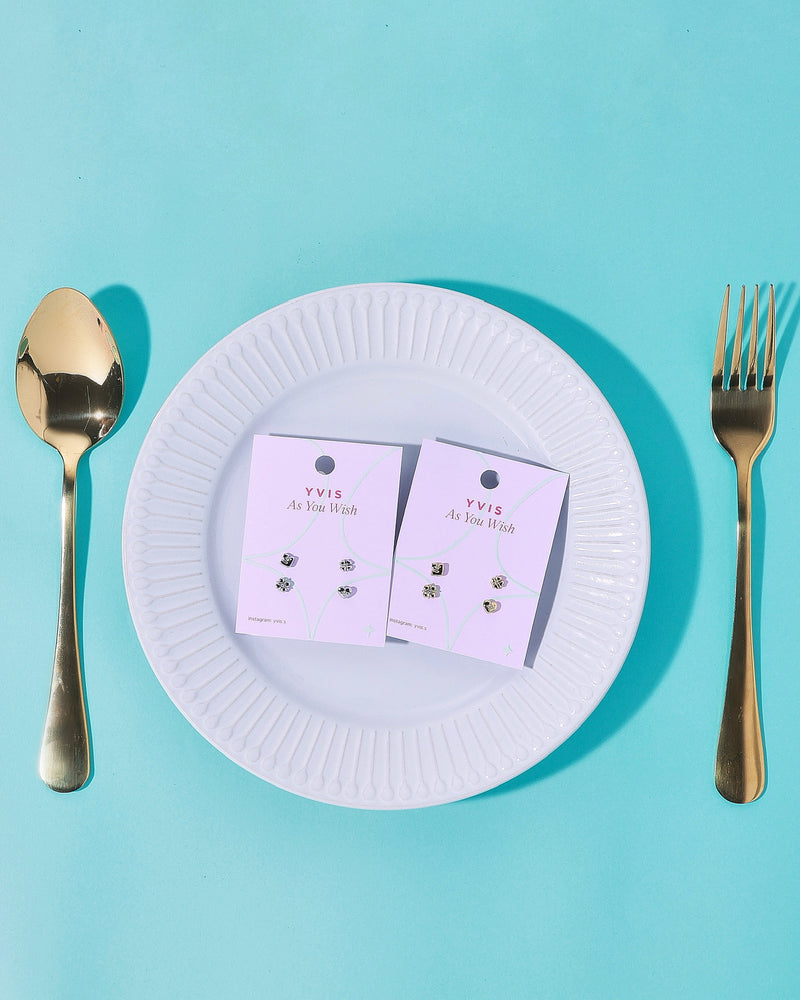 Happy Pills Set hover